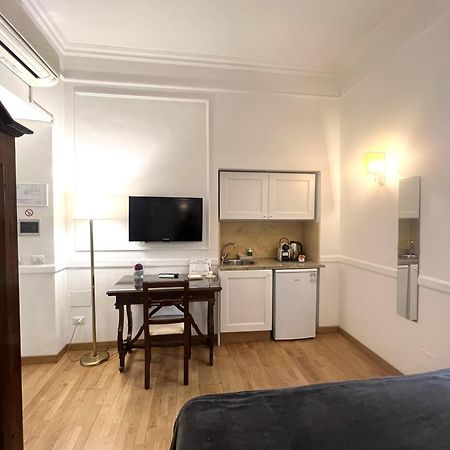 Interno Roma Hotel Luaran gambar