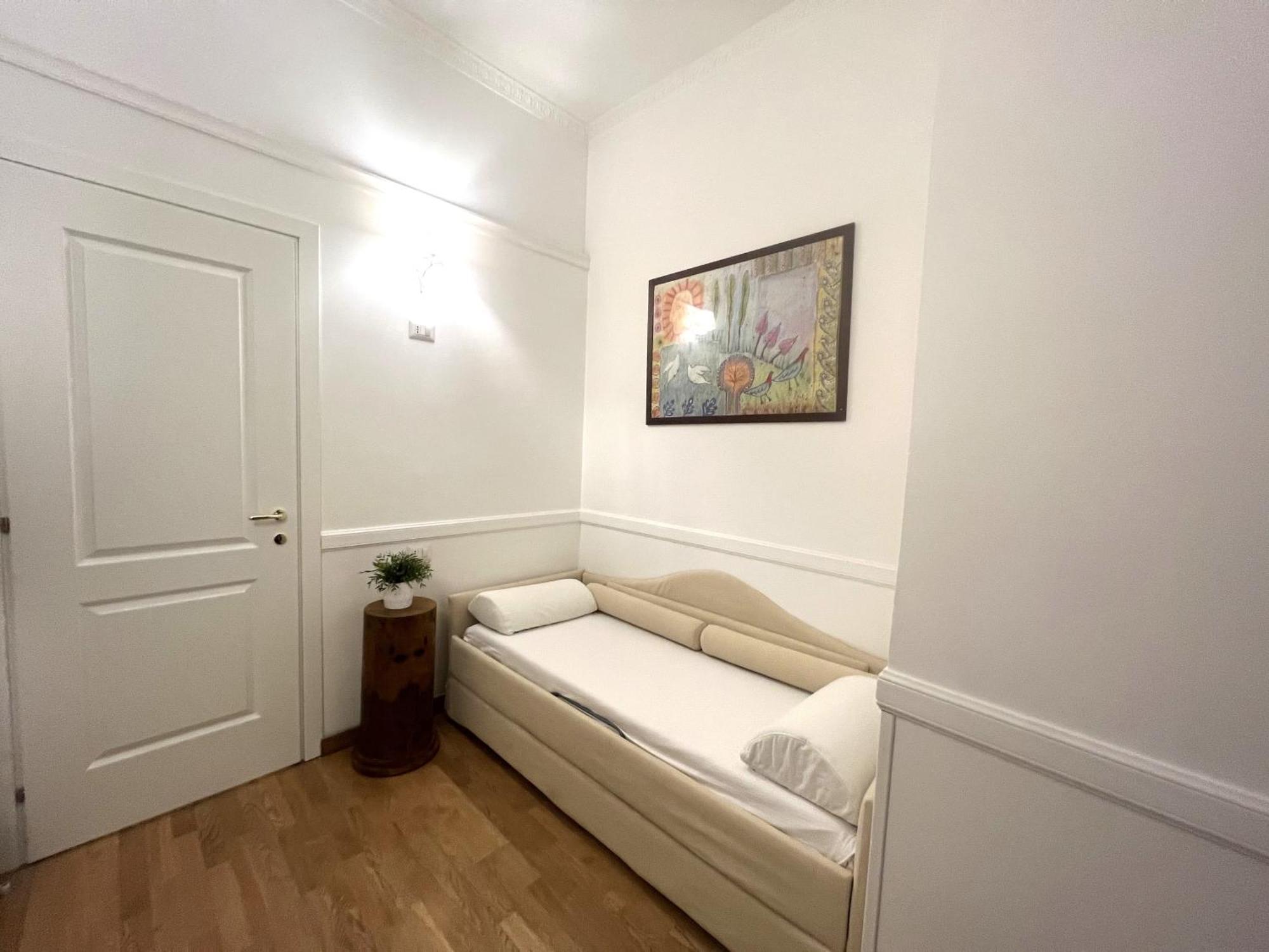 Interno Roma Hotel Luaran gambar