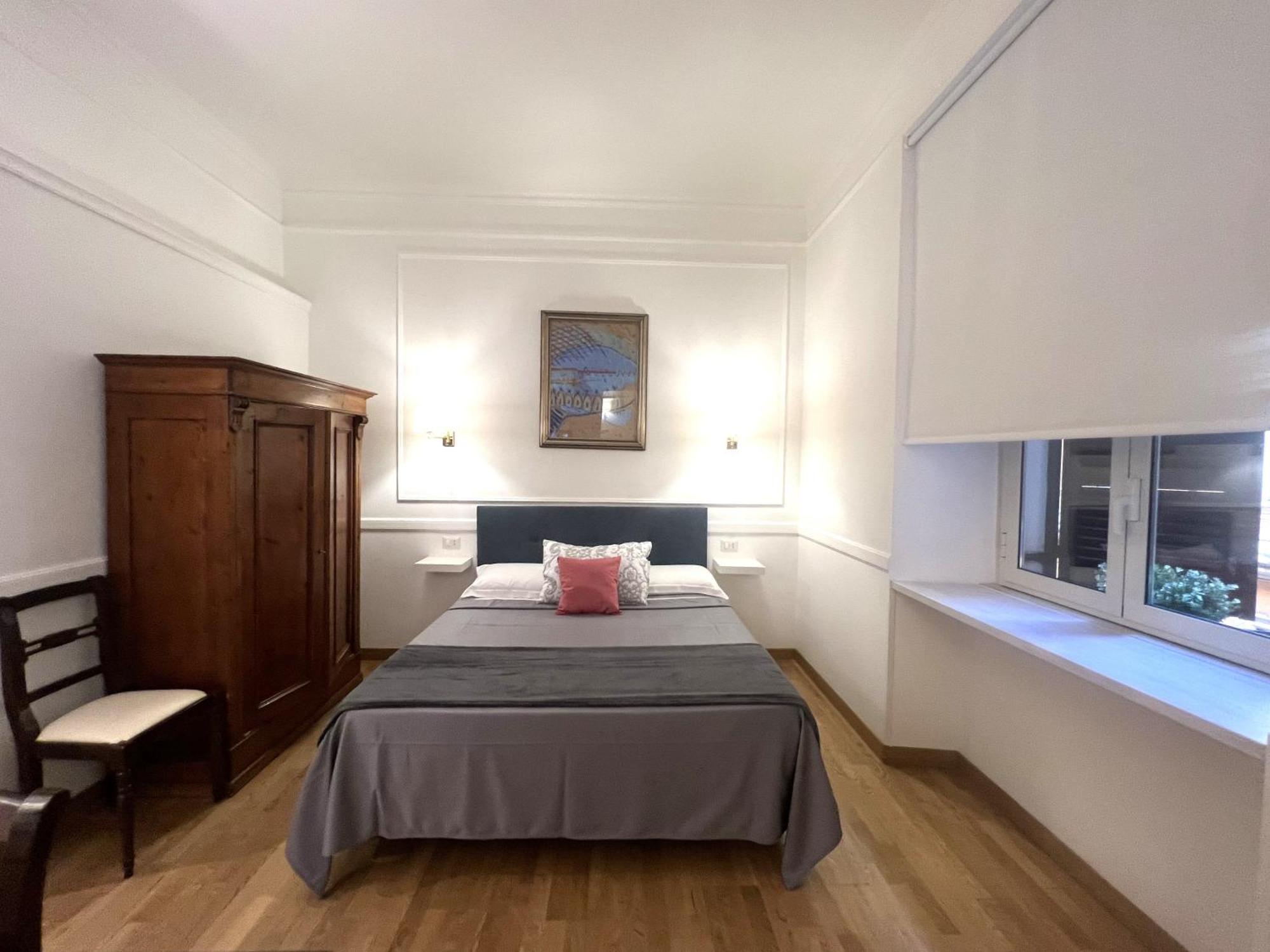 Interno Roma Hotel Luaran gambar